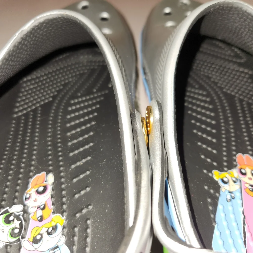 Crocs PowerPuff Girls  Collectors Shoes Mens Sz 11